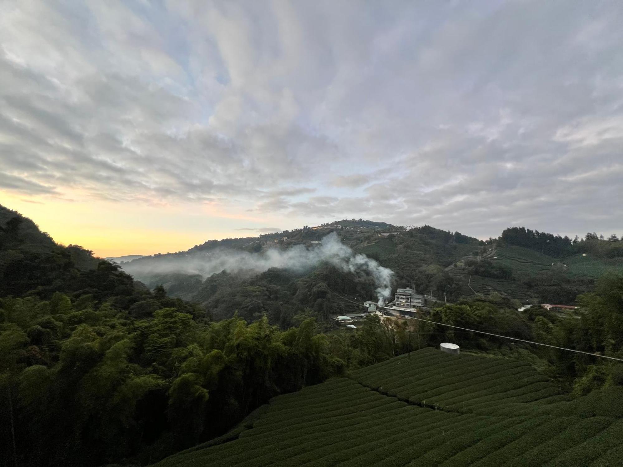 Апартаменты De Ren Tea Gardens Meishan Экстерьер фото