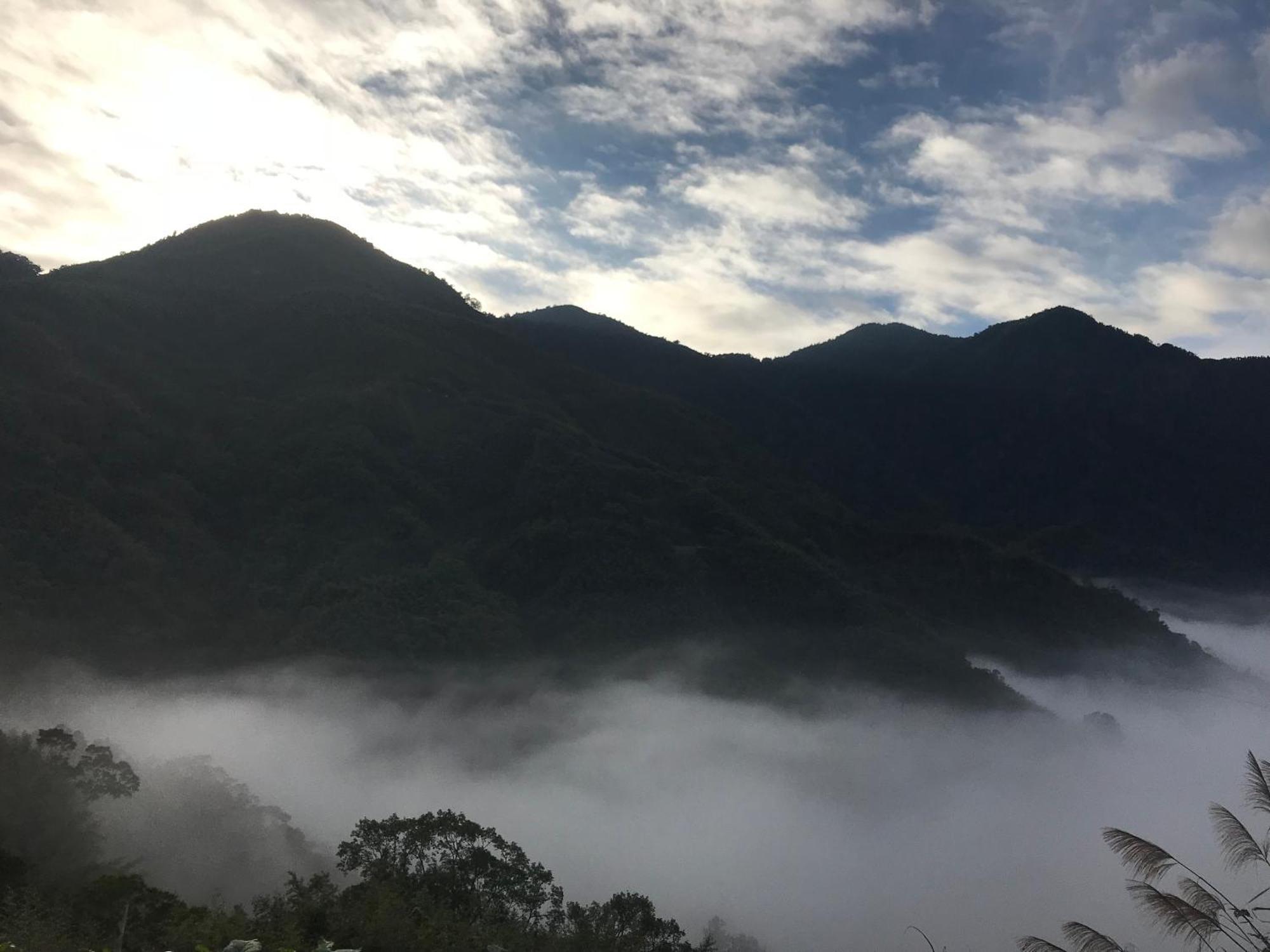 Апартаменты De Ren Tea Gardens Meishan Экстерьер фото
